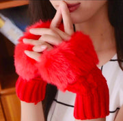 Soft & Warm Women’s Fingerless Gloves – Fur-Lined Comfort